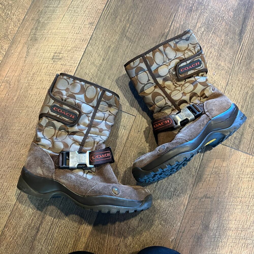 Coach Canvas and Suede Winter Snow Brown Boots Size 5.5 - Picture 2 of 6